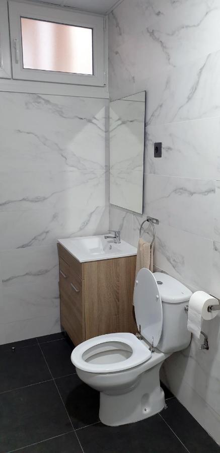 Cv33 Ostatua Hotel Bilbao Luaran gambar