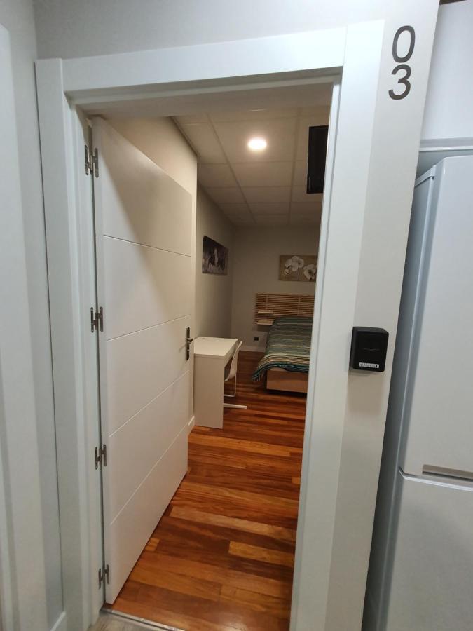 Cv33 Ostatua Hotel Bilbao Luaran gambar